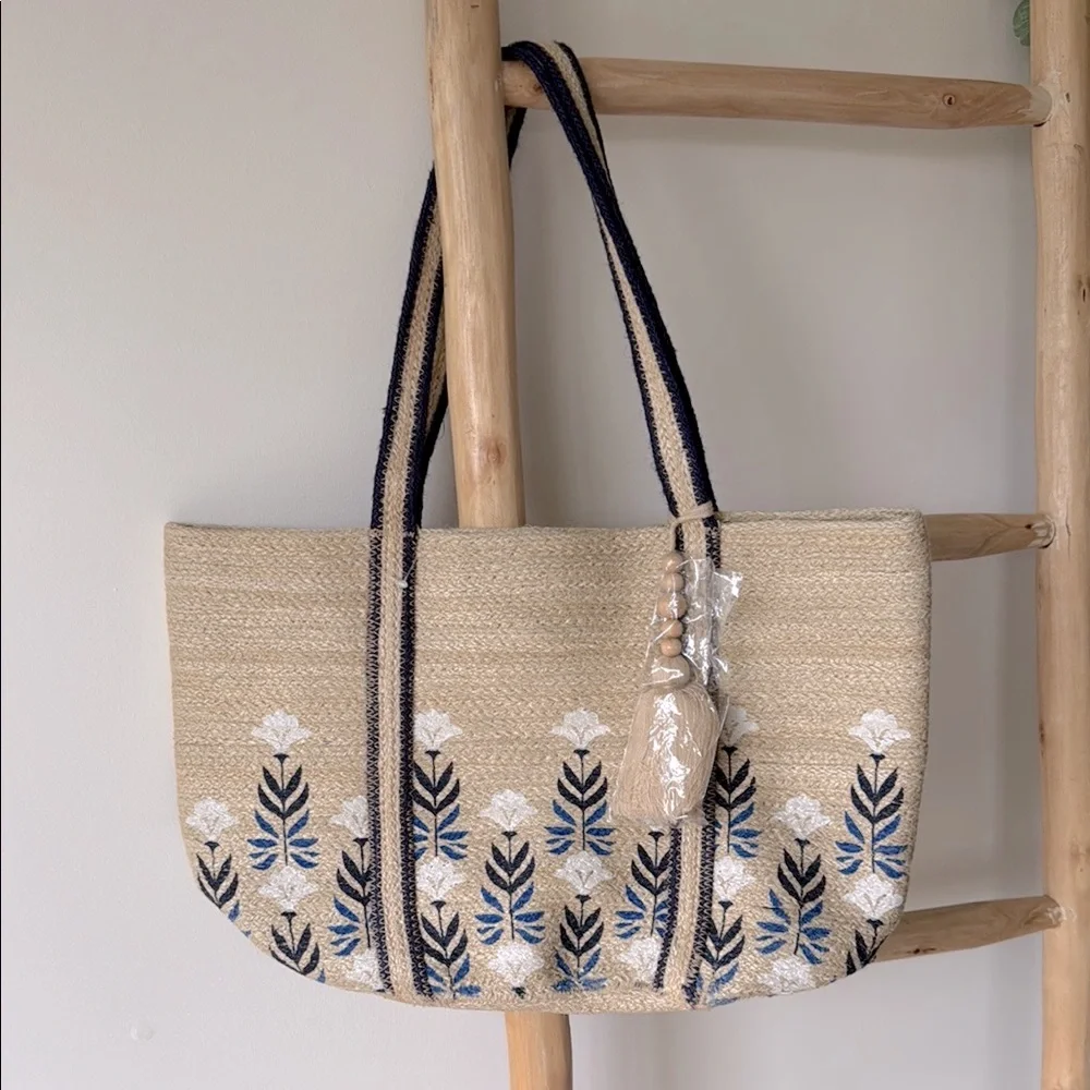 NEW Shiraleah Fiorella Natural Woven Jute Large Tote Bag Painted Floral Pattern